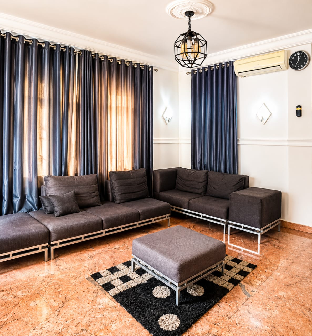Office reception lounge